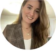Estudiante imparte para FCE